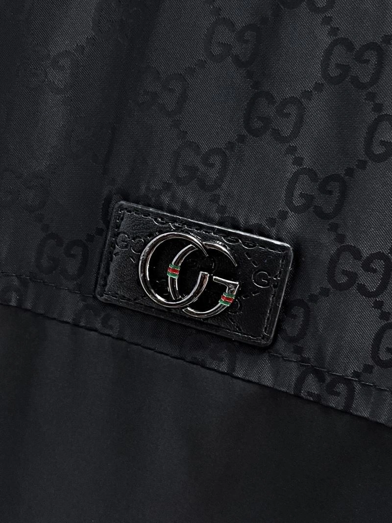 Lightweight Gucci Outwear 126329