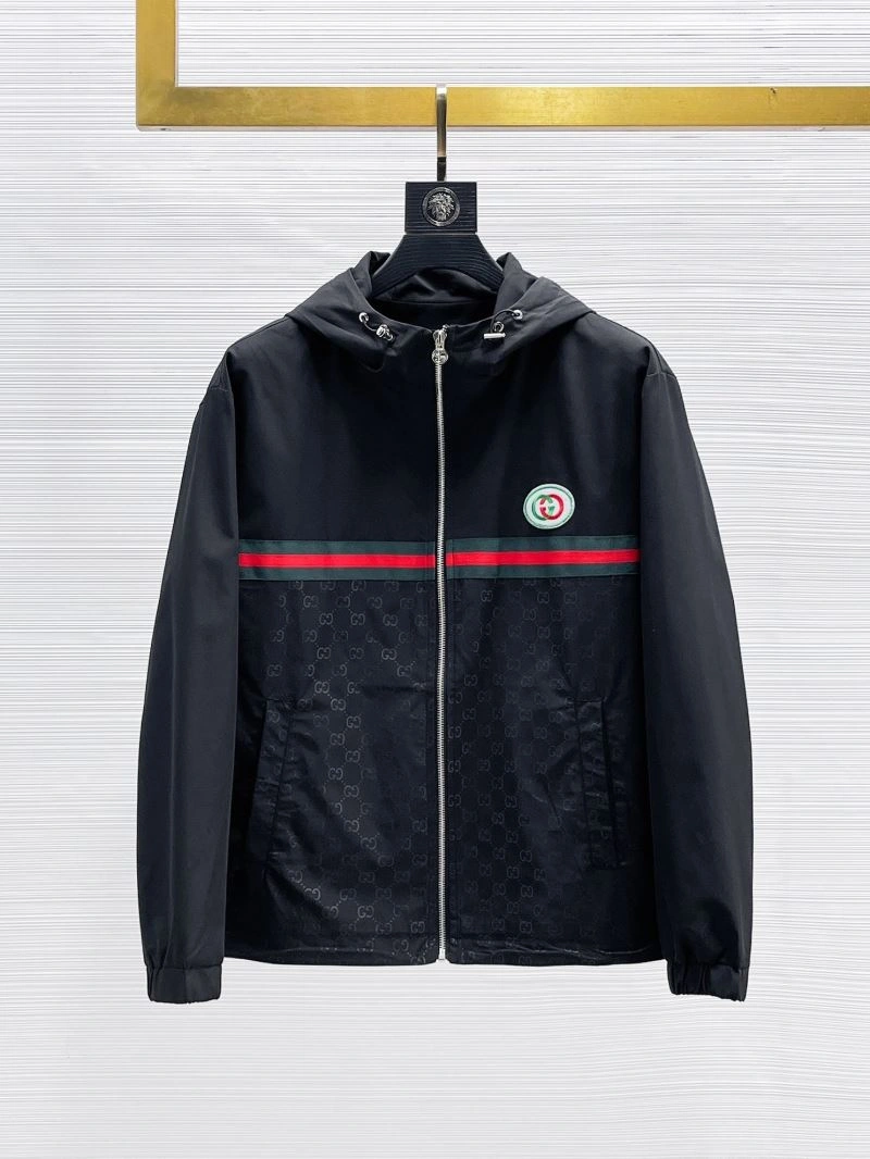 Durable Gucci Outwear 126310