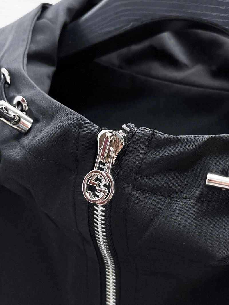 Durable Gucci Outwear 126310