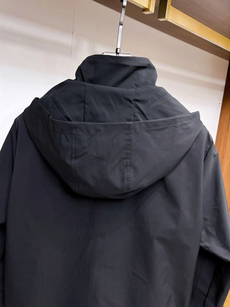 Original Gucci Outwear 126311