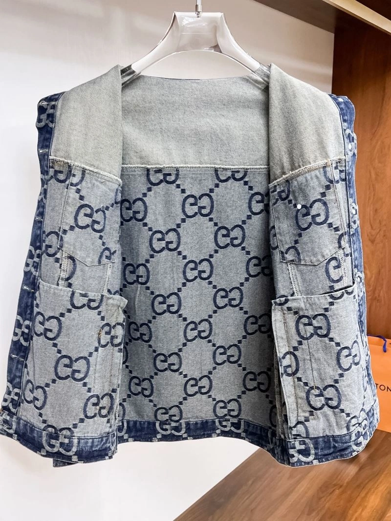 Gucci Outwear Minimalist 126313