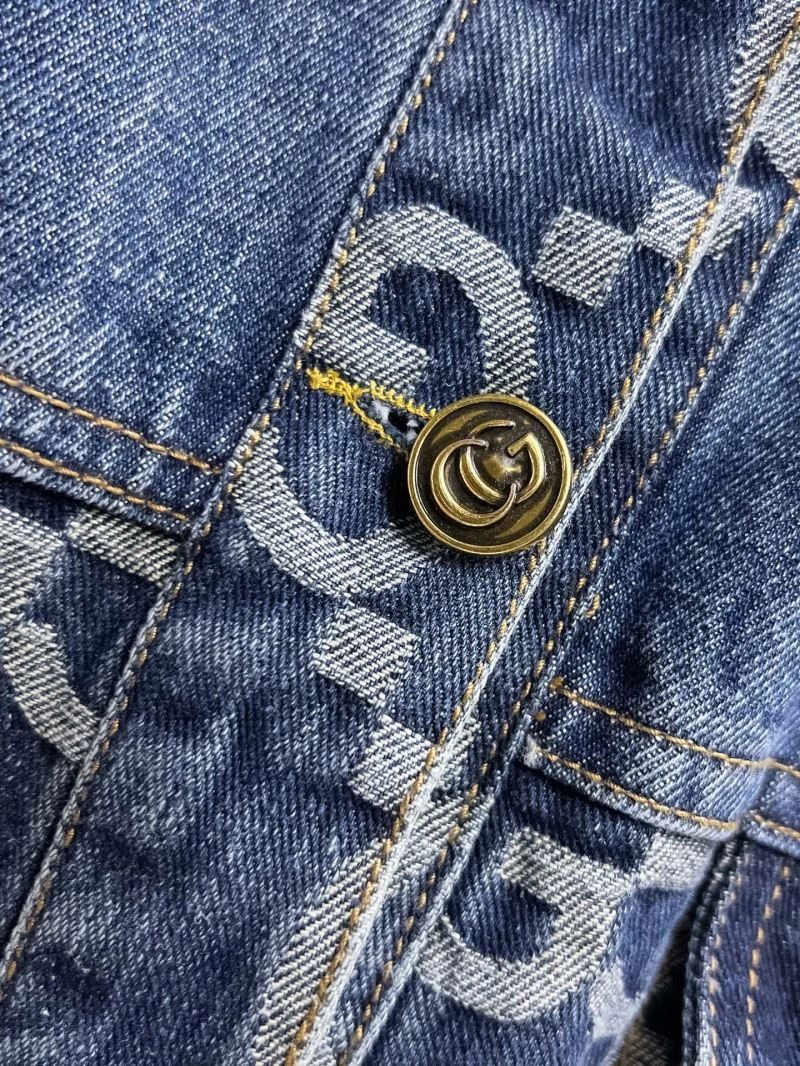 Gucci Outwear Minimalist 126313