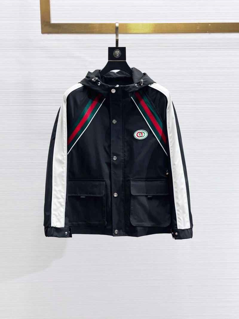 Durable Gucci Outwear 126297