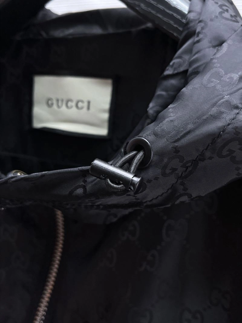 Gucci Outwear Compact 126317