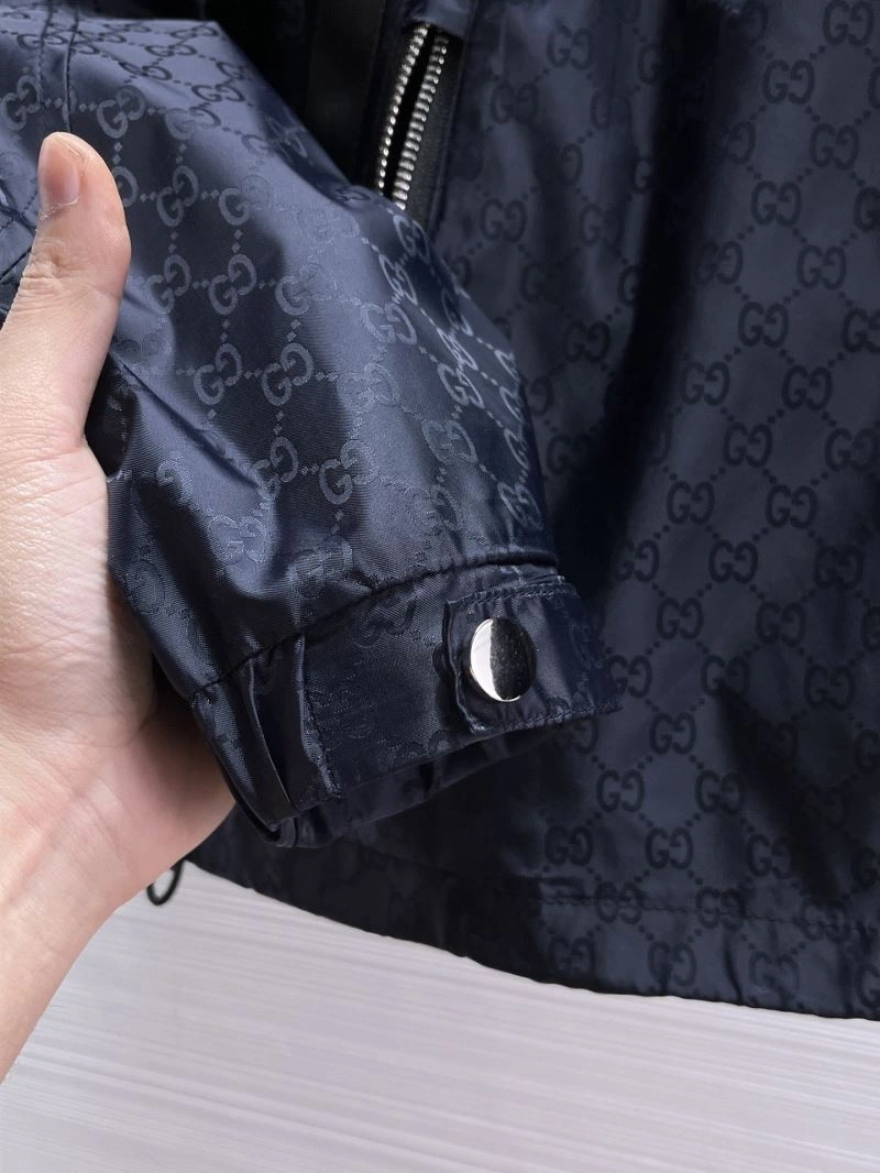 Gucci Outwear Classic 126323