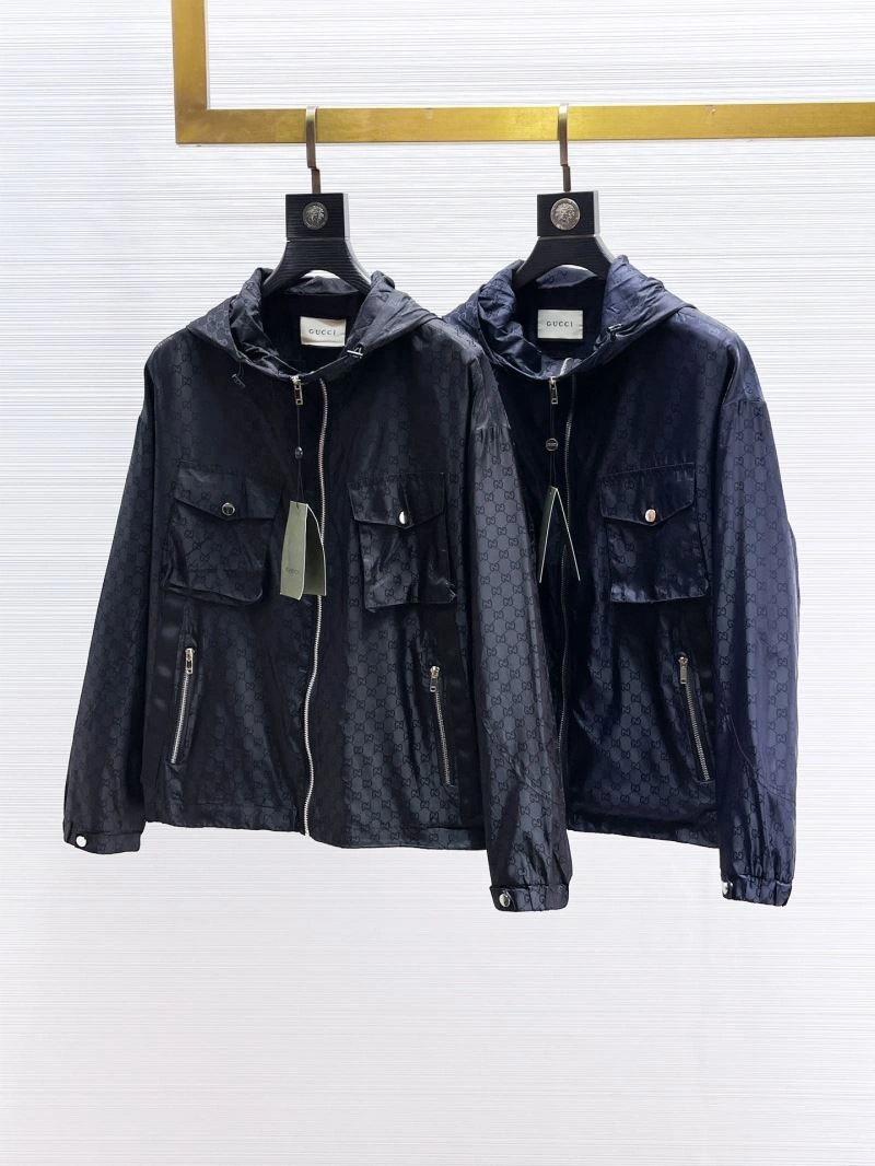 Gucci Outwear Classic 126323