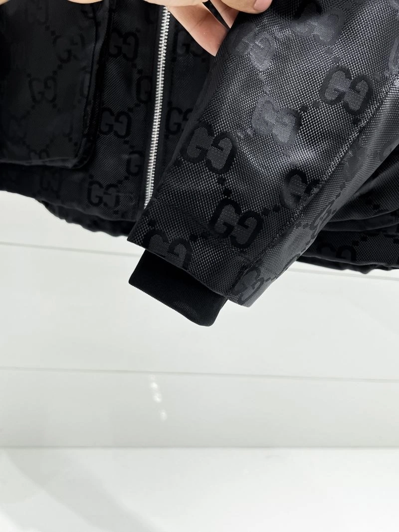 Gucci Outwear Snug 126322