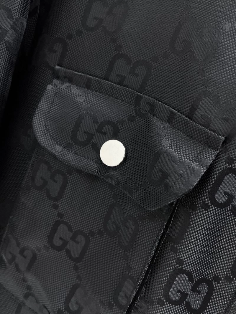 Gucci Outwear Snug 126322