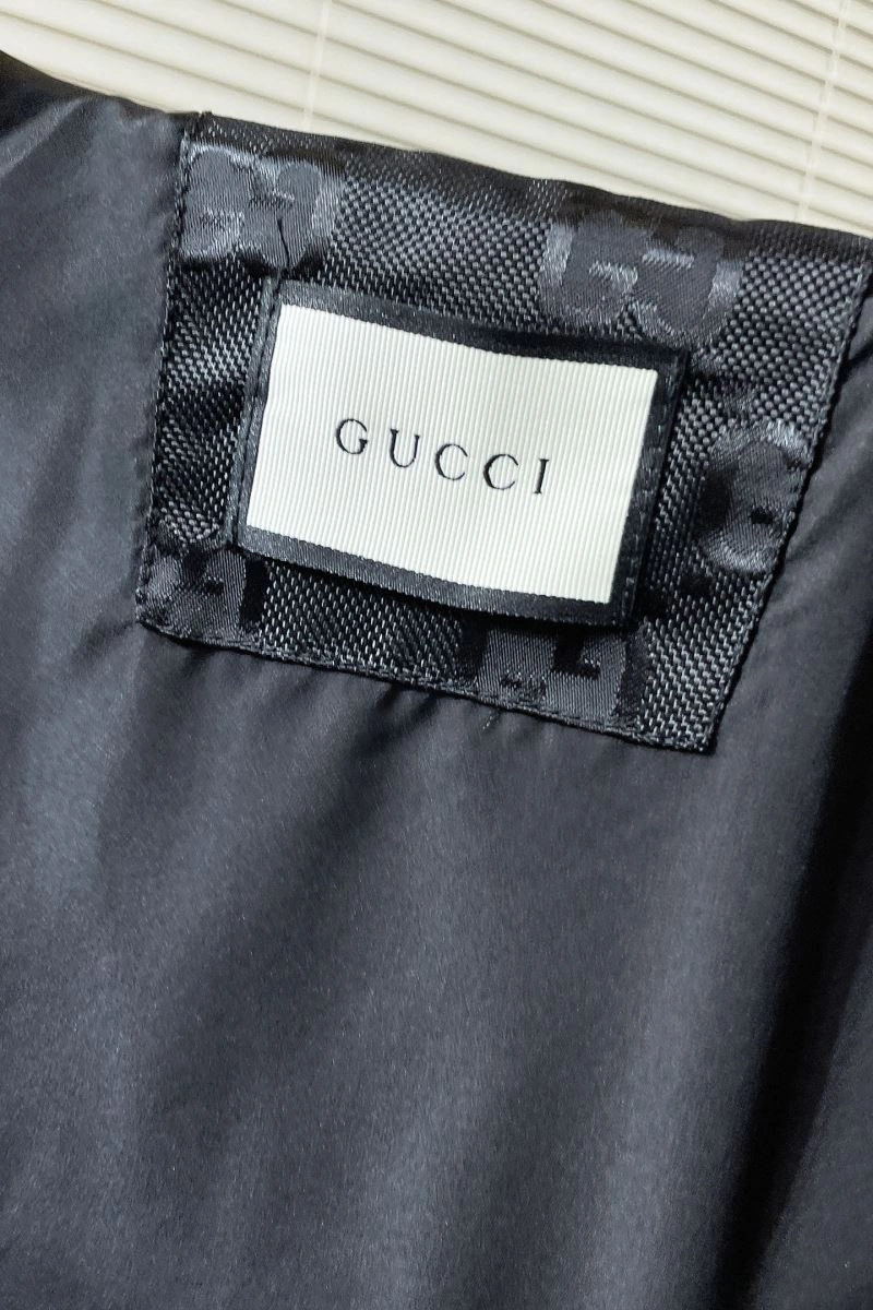 Gucci Outwear Functional 126291