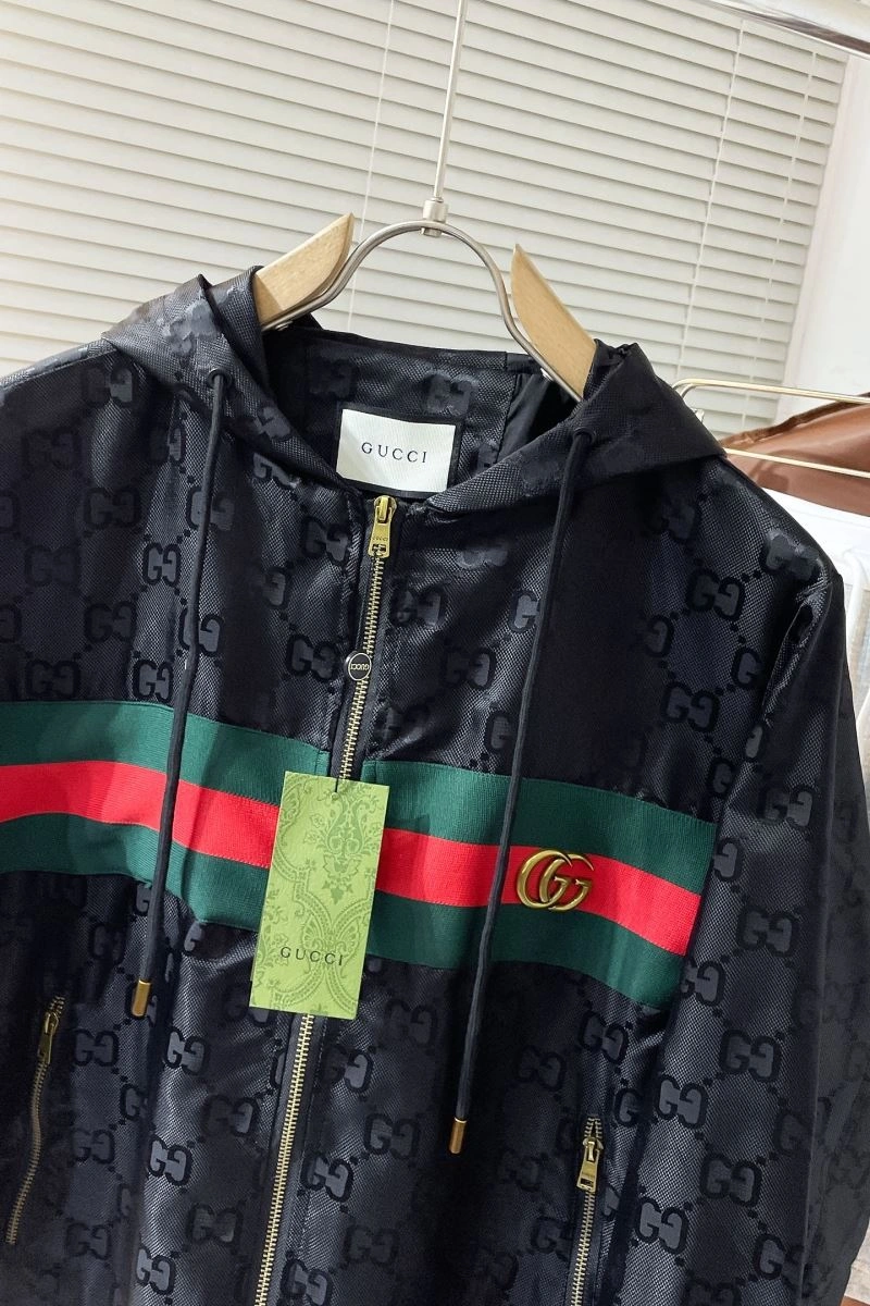 Gucci Outwear Functional 126291