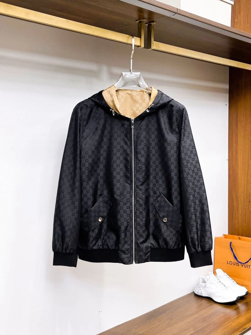 Supportive Gucci Outwear 125949