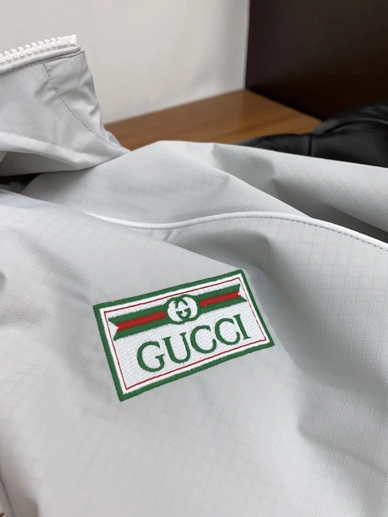 Durable Gucci Outwear 125947