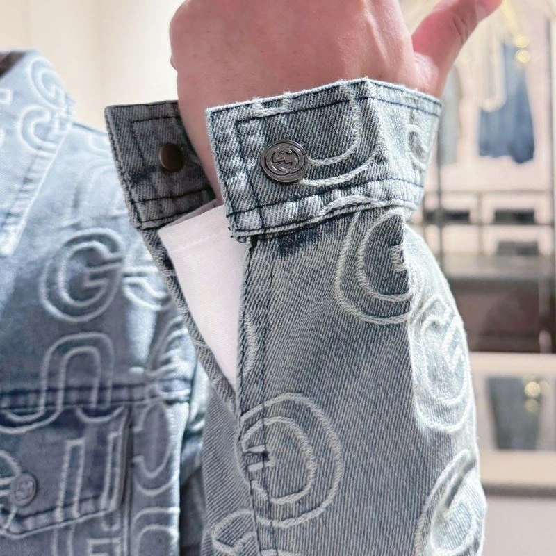 Unique Gucci Outwear 125916