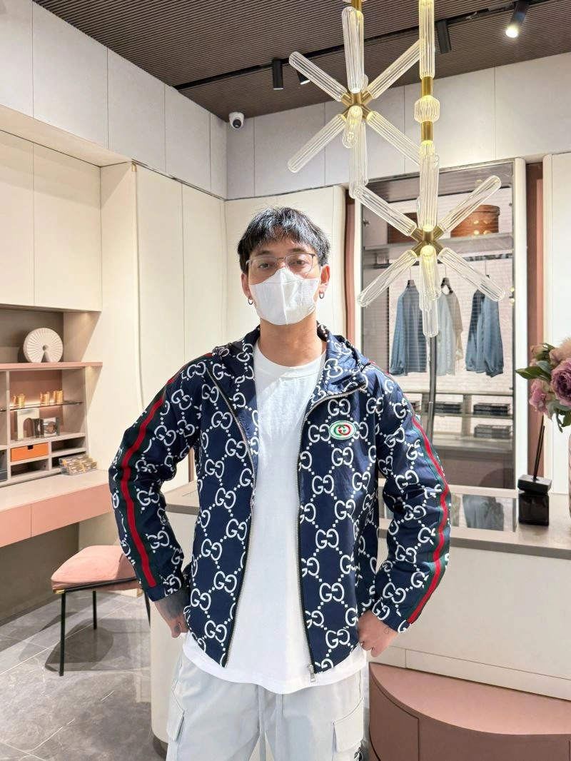 Gucci Outwear Comfortable 125934