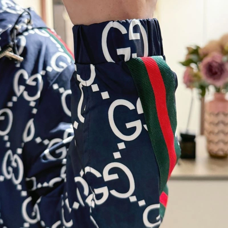 Gucci Outwear Comfortable 125934