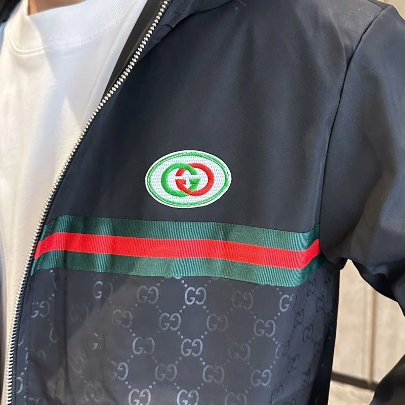 Lightweight Gucci Outwear 125932