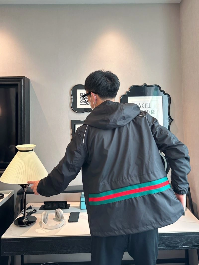 Gucci Outwear Soft 125927