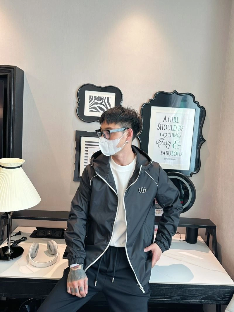 Gucci Outwear Soft 125927