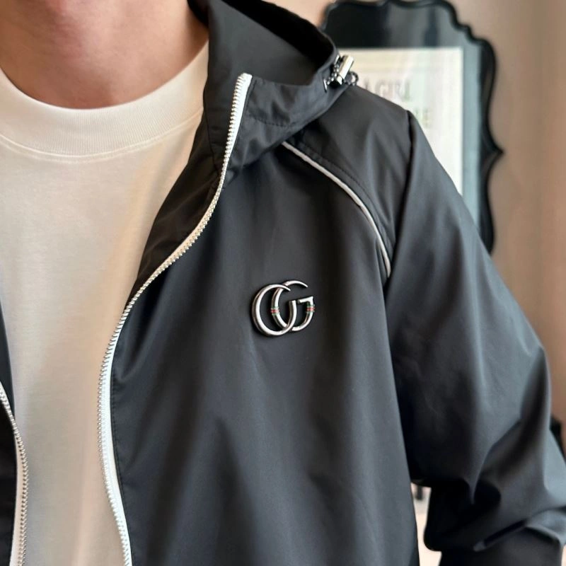Gucci Outwear Soft 125927