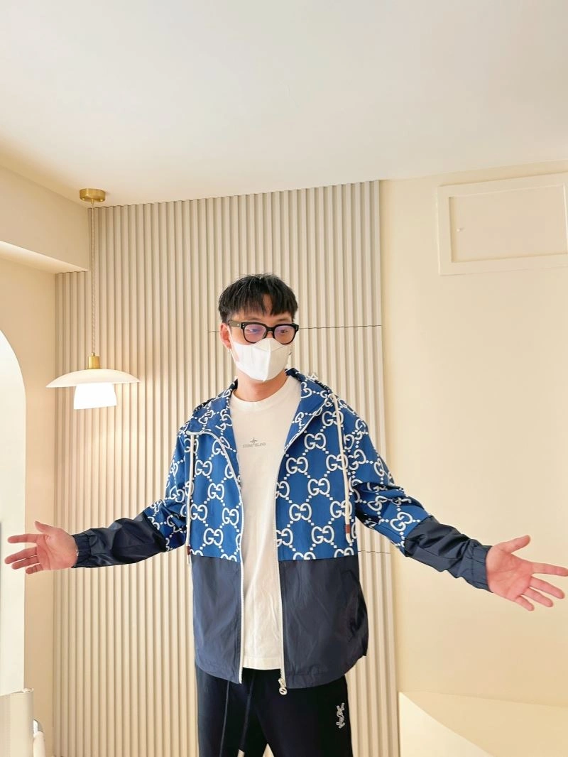 Unique Gucci Outwear 125931