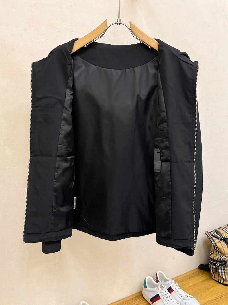 UrbanStyle Gucci Outwear 125919