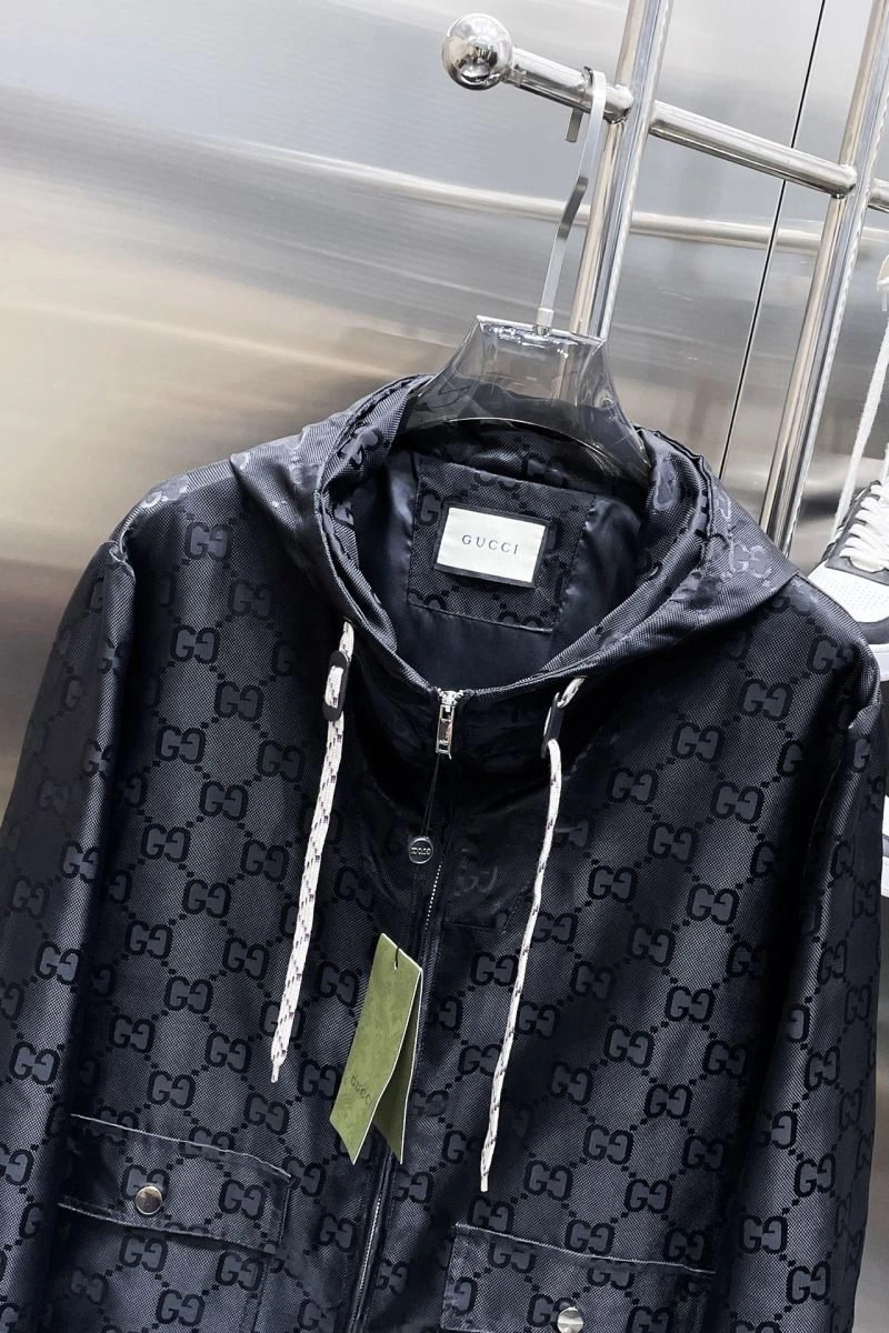 Sophisticated Gucci Outwear 125912