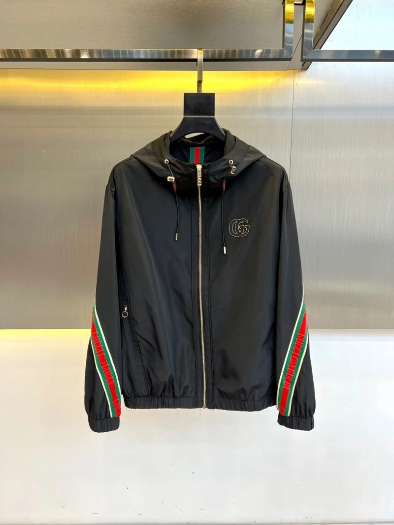 FlexibleFit Gucci Outwear 125906