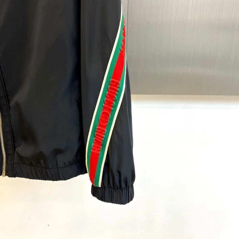 FlexibleFit Gucci Outwear 125906