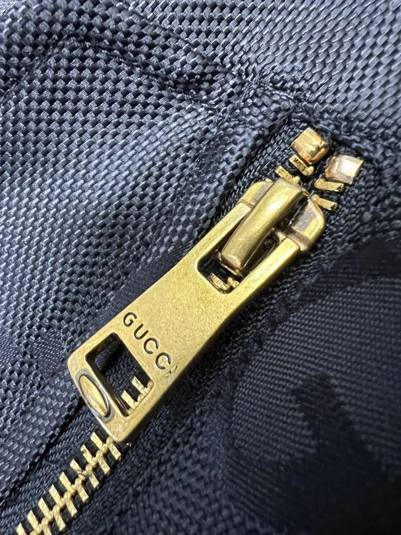 TechFriendly Gucci Outwear 125871