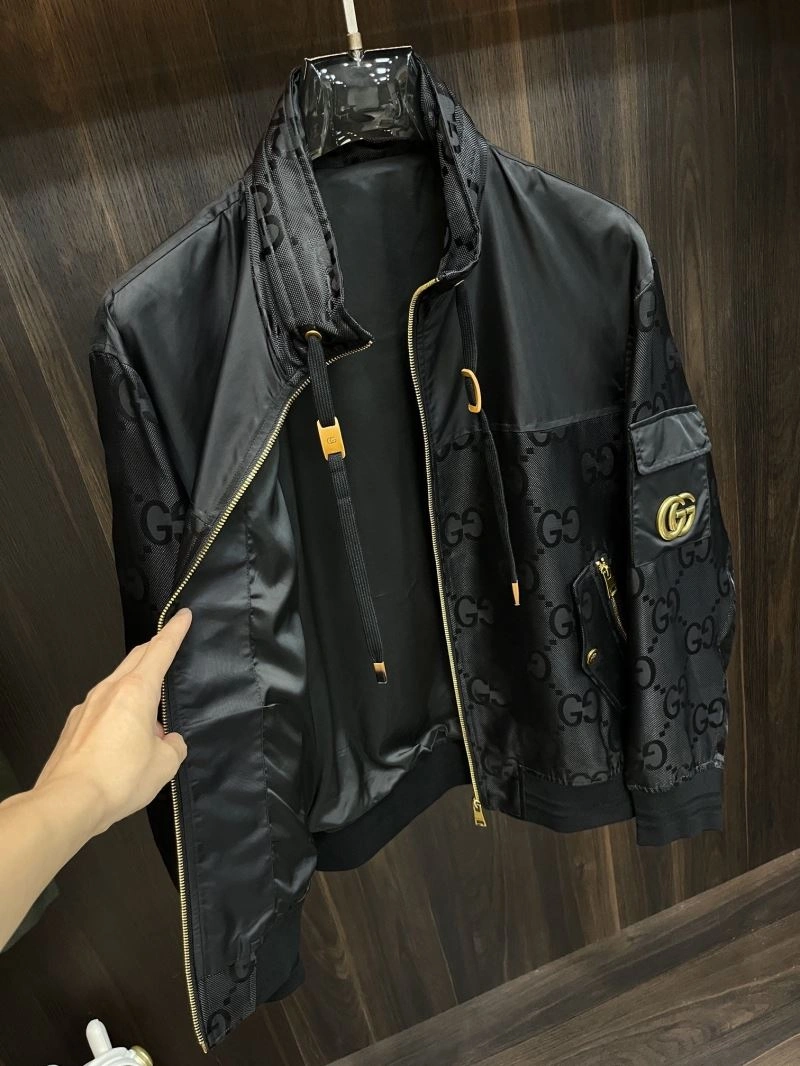 Versatile Gucci Outwear 125902