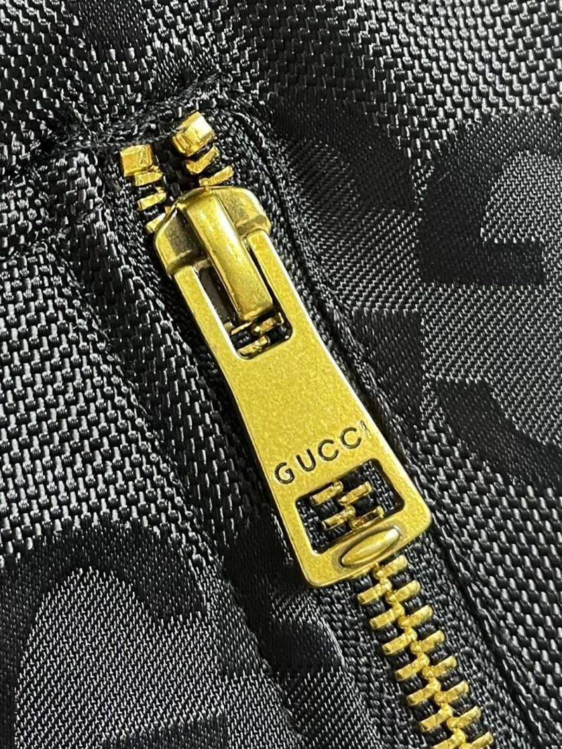 UrbanStyle Gucci Outwear 125896