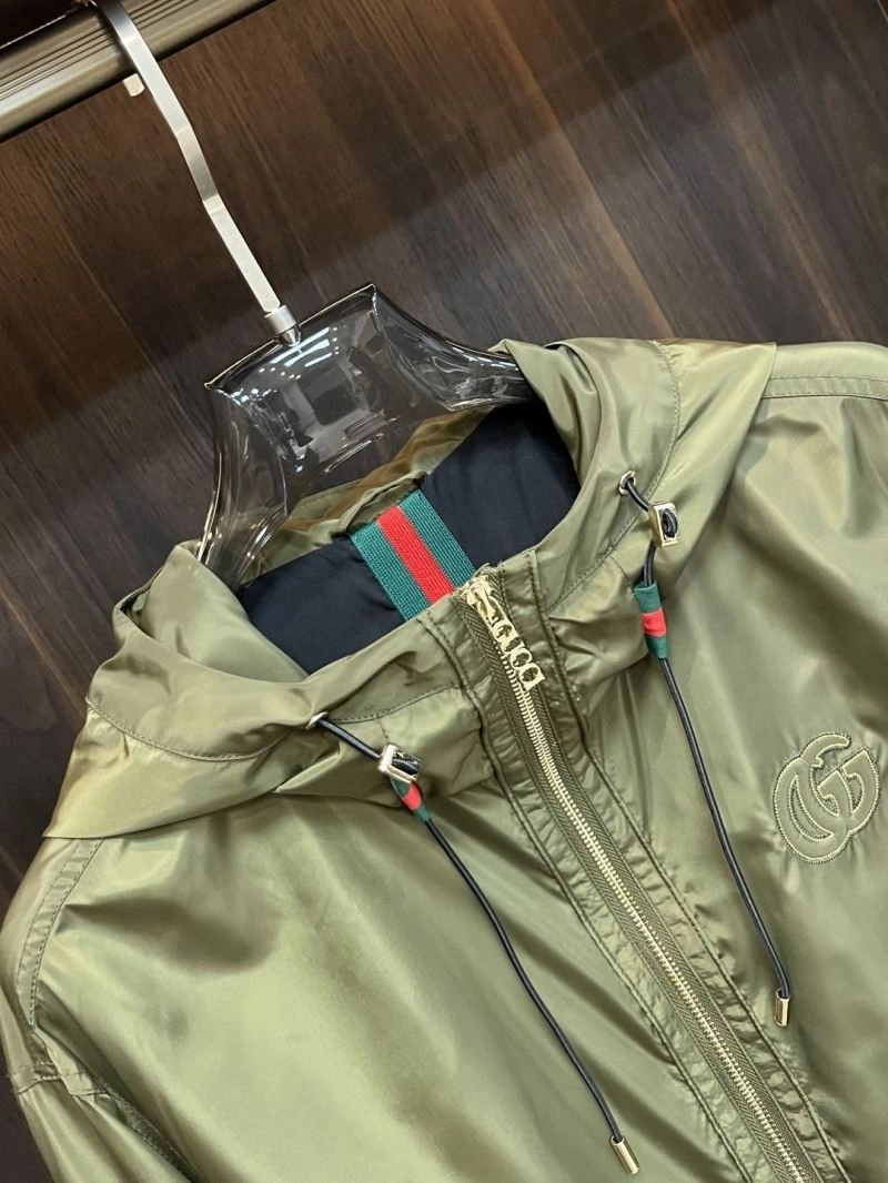 Elegant Gucci Outwear 125876