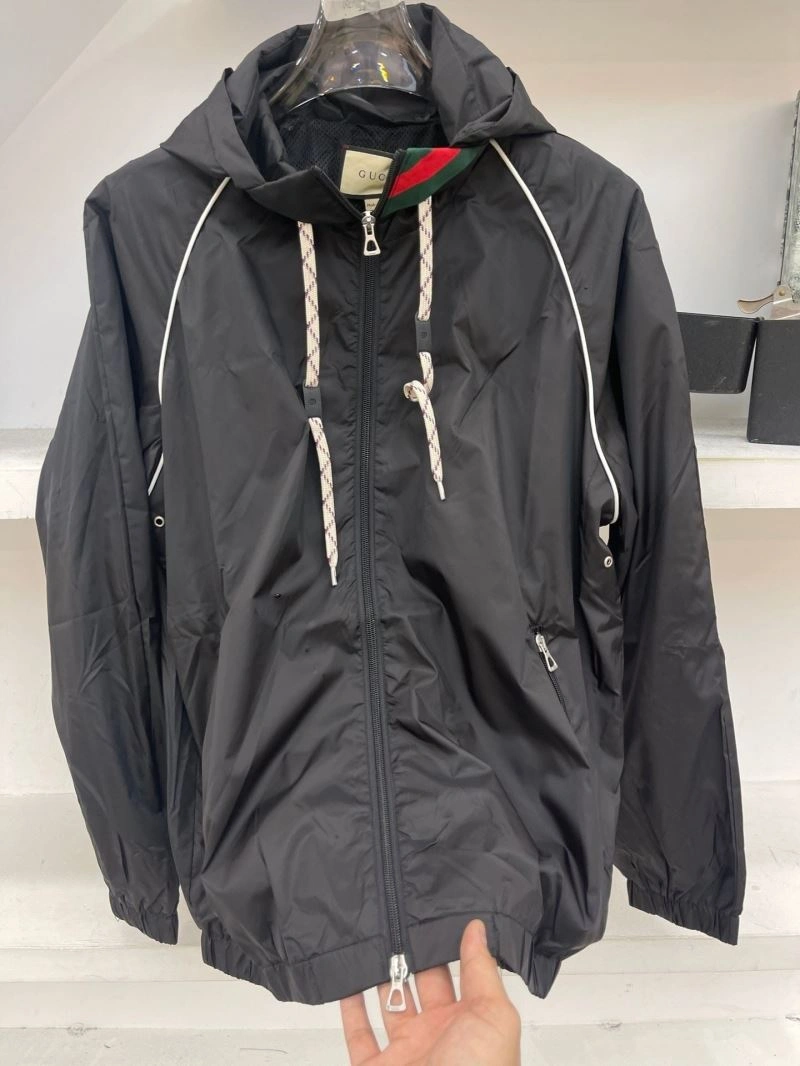 Gucci Outwear SmoothTexture 125897