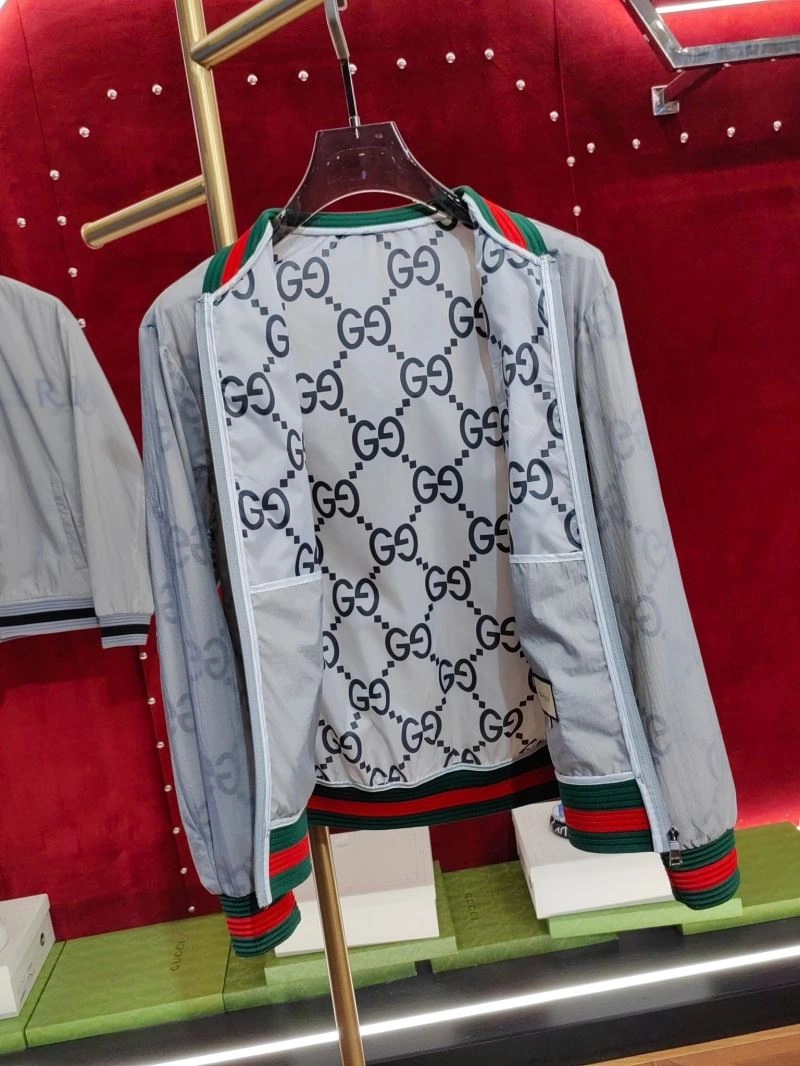Gucci Outwear Chic 125873