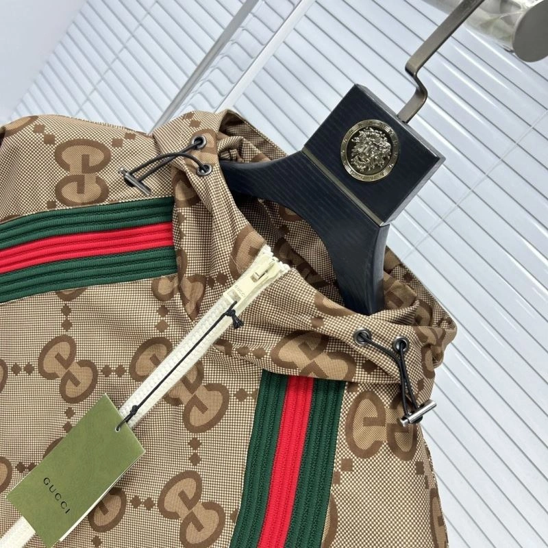 ModernLook Gucci Outwear 125888