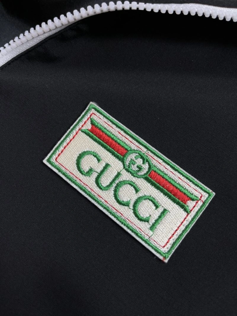 Gucci Outwear Practical 125877