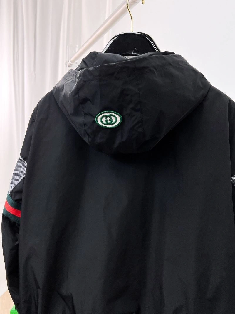 Stylish Gucci Outwear 125899