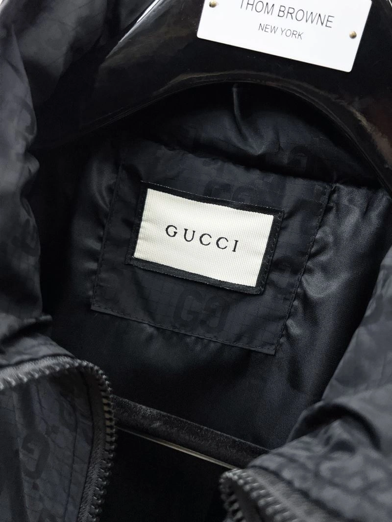 Gucci Outwear Vibrant 125890