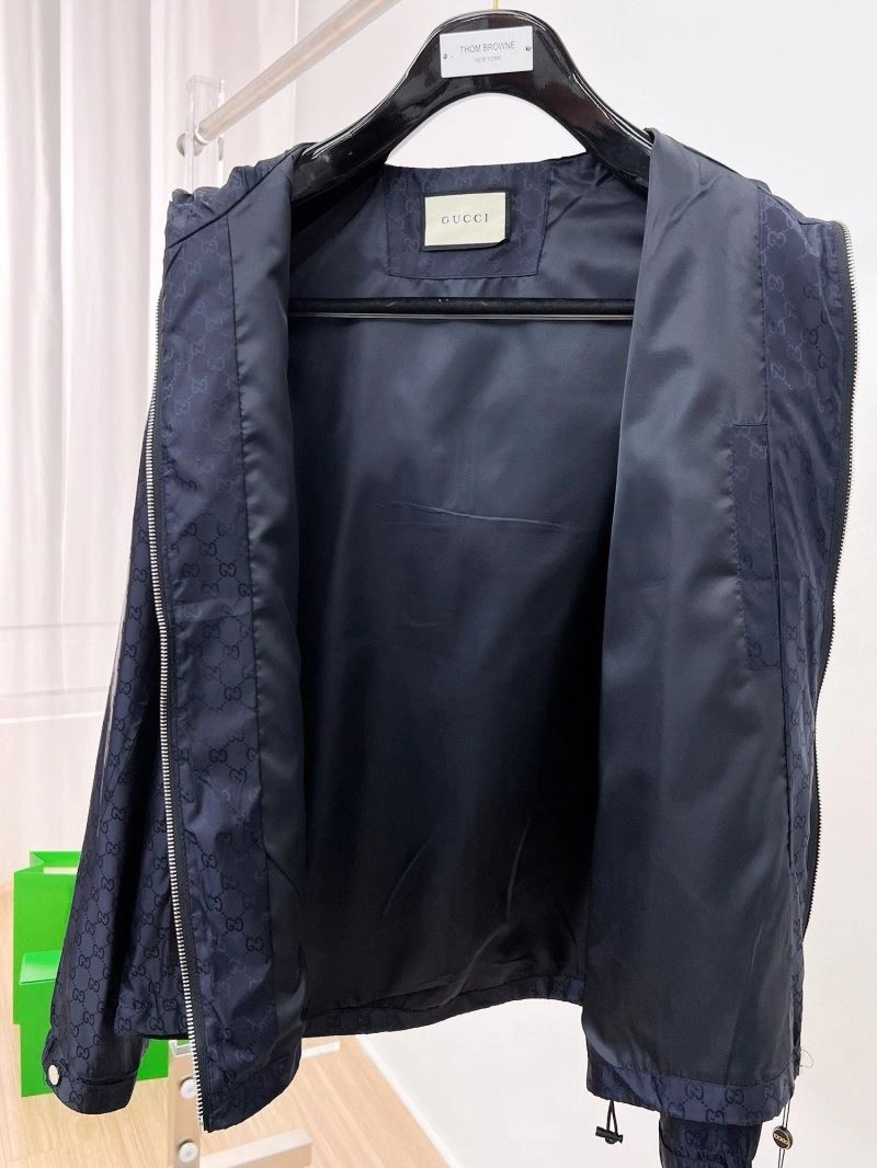 ComfortFit Gucci Outwear 125880