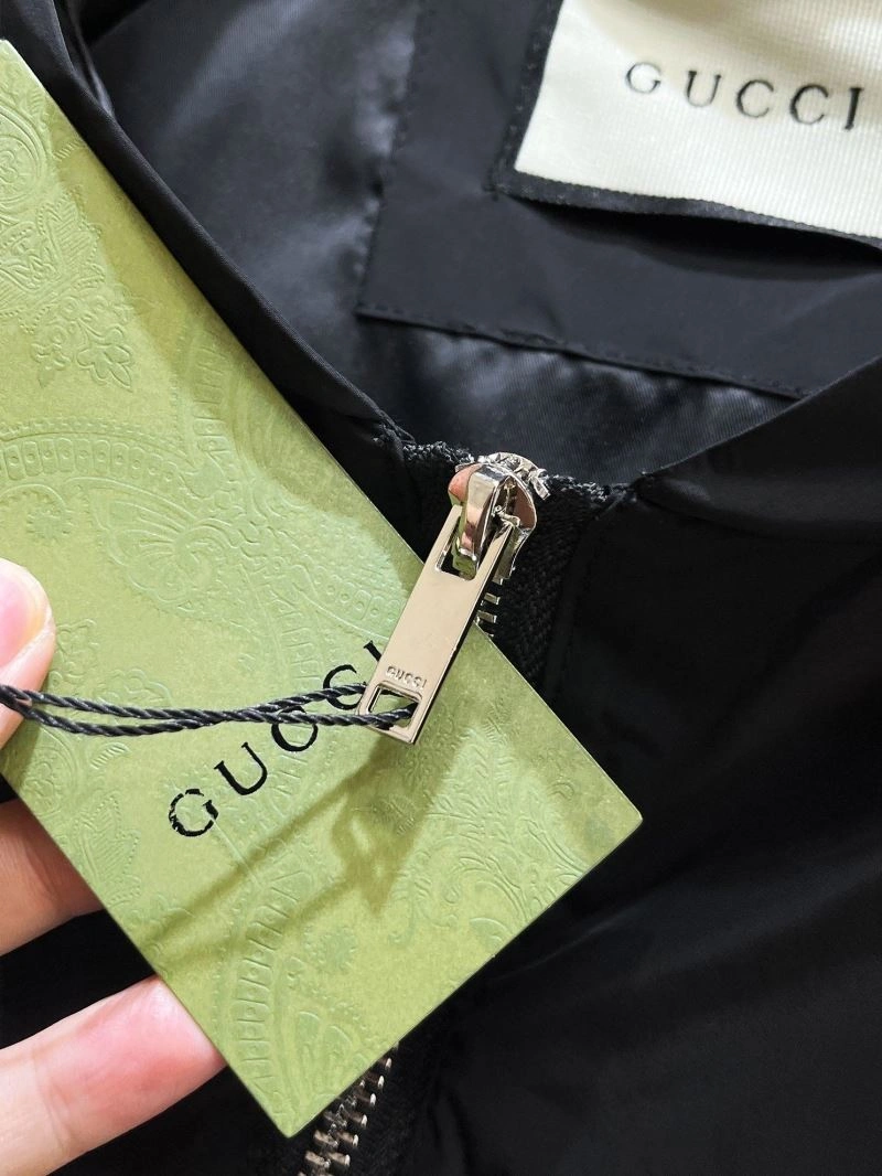 Timeless Gucci Outwear 125892