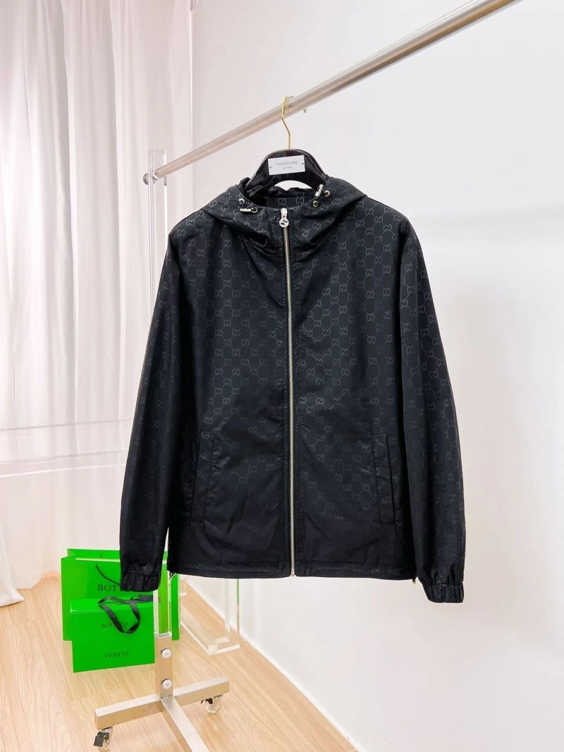 Sleek Gucci Outwear 125875