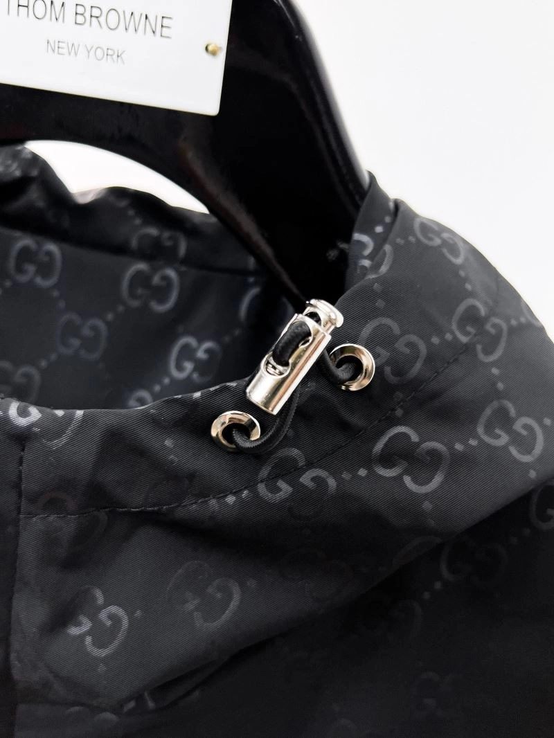Sleek Gucci Outwear 125875