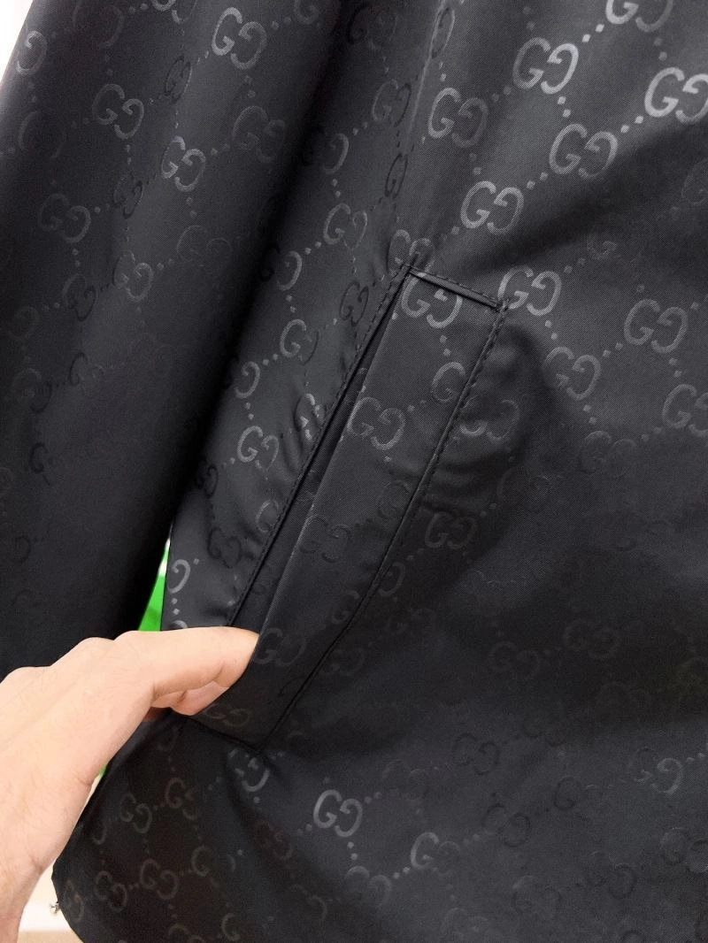 Sleek Gucci Outwear 125875