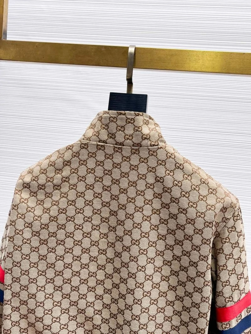 Bright Gucci Outwear 125866