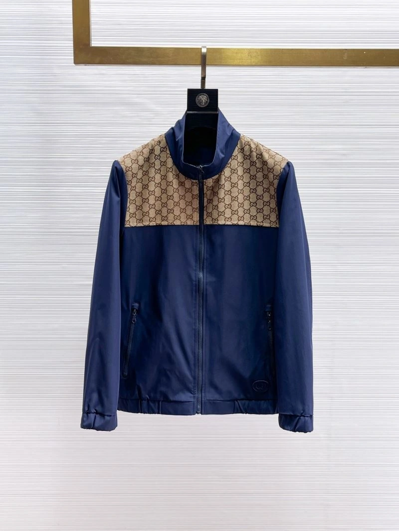 WaterResistant Gucci Outwear 125865