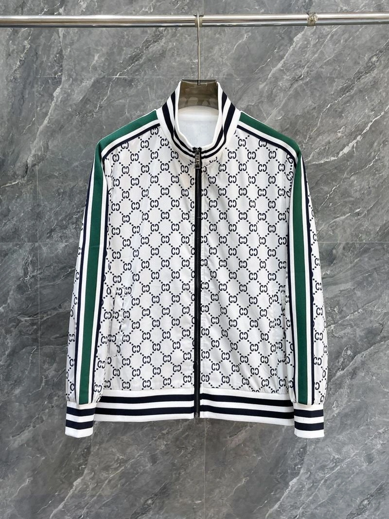 Gucci Outwear Comfortable 125835