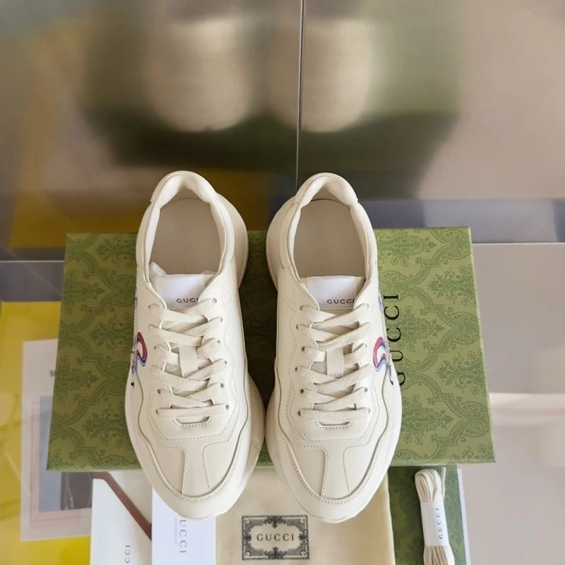 Gucci Rhyton Shoes WaterResistant 24587