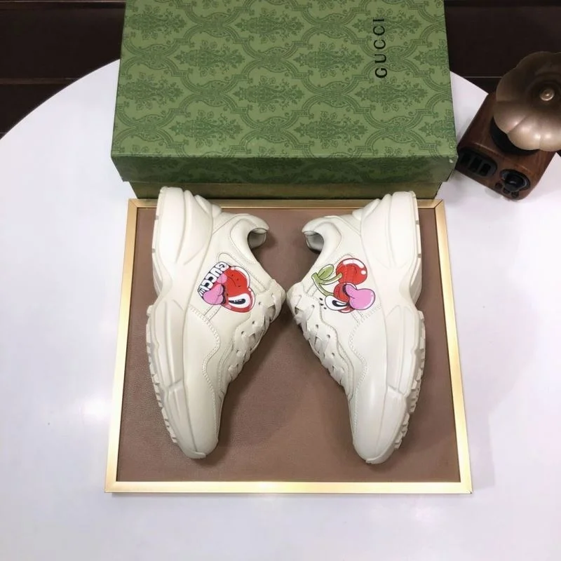 Classic Gucci Rhyton Shoes 25381