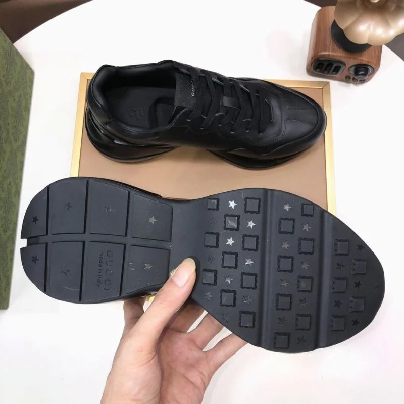 Gucci Rhyton Shoes Breathable 25380