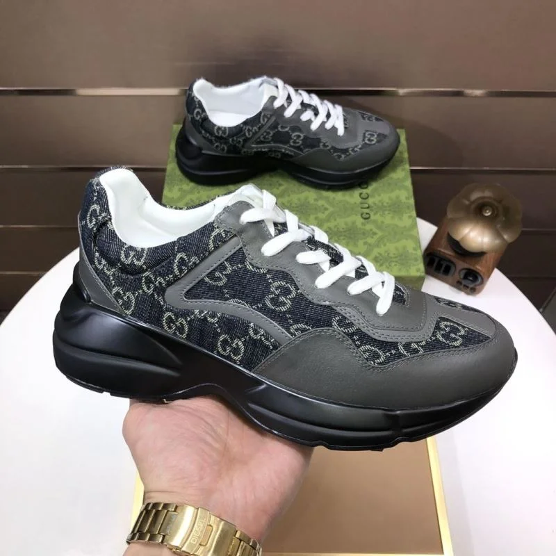 Casual Gucci Rhyton Shoes 25351
